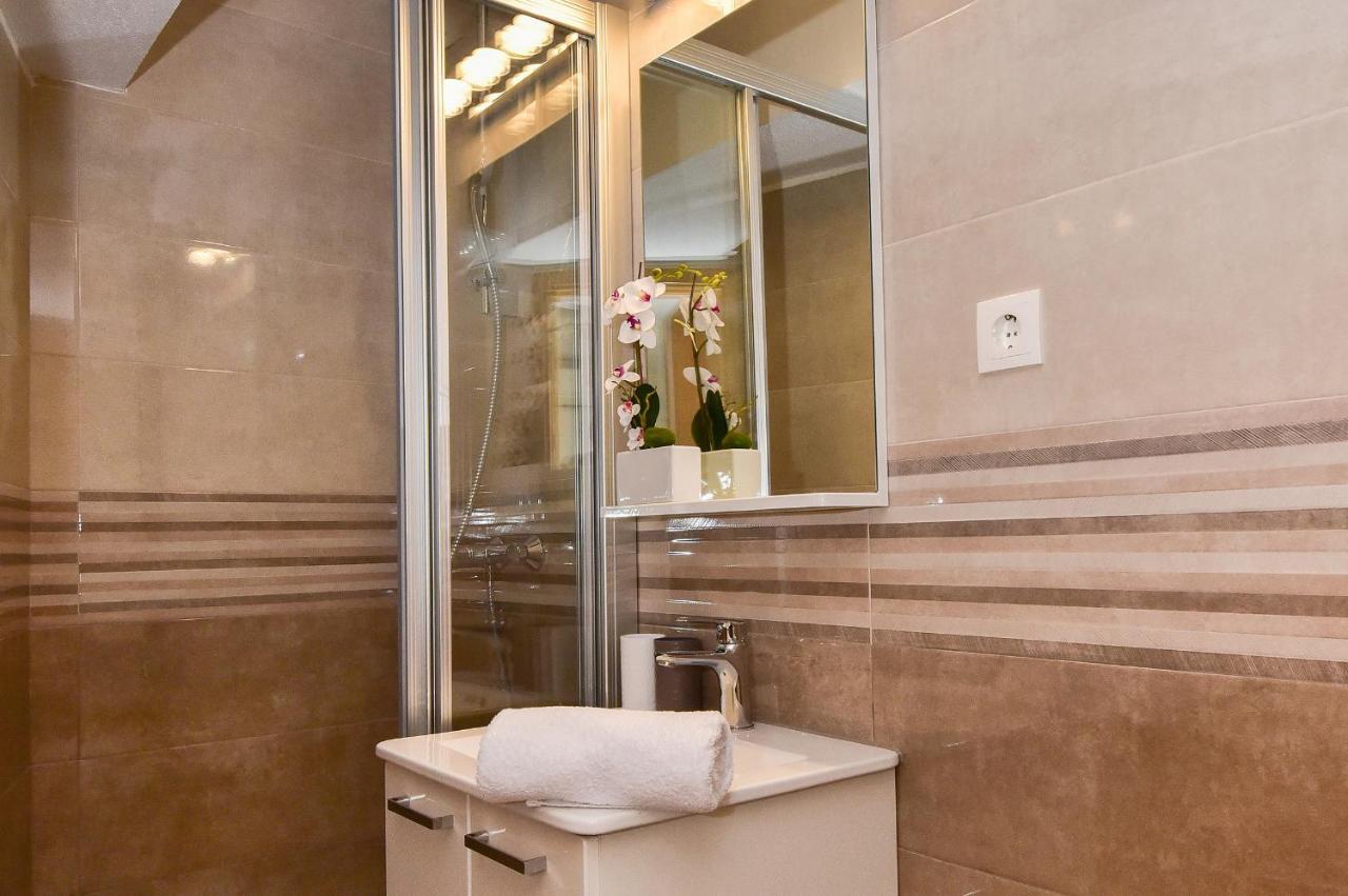 Apartman Luka Igrane Exterior photo
